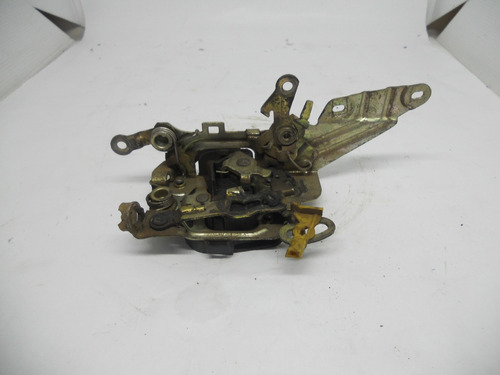 Fechadura Porta Dianteira Direita Gm Corsa Classic 90451286