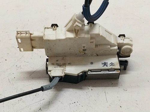 Fechadura Traseira Esquerda Citroen C4 08 A 2010 9686733680