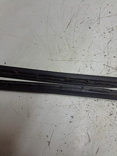 Par Moldura Canaleta Parabrisa Bmw 320i 2013 2014 2015 2016