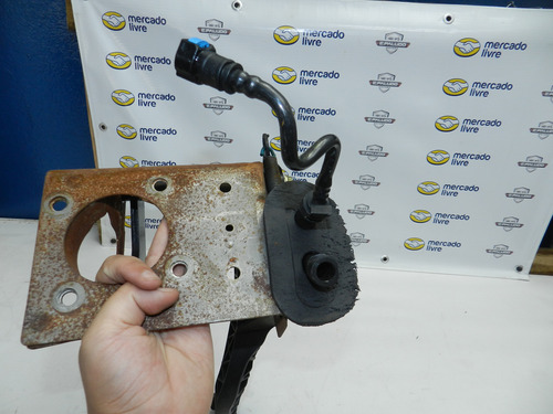 Pedaleira Freio+embreagem Ford Fiesta 10/14