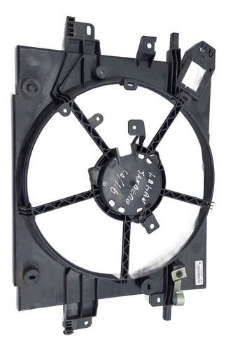 Defletor Do Radiador Sandero 1.0 / 1.6 C/ Ar Ano 2015 A 2020