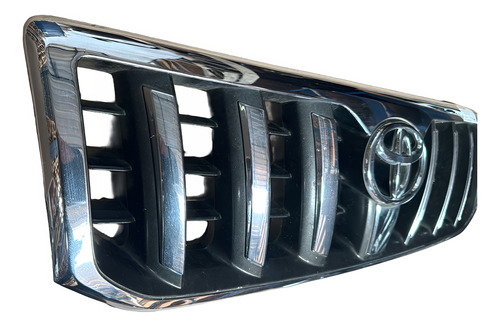 Grade Dianteira Toyota Yaris 2019