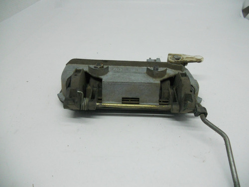 Maçaneta Externa Dianteira Esquerda Gm Corsa 1994 A 1999