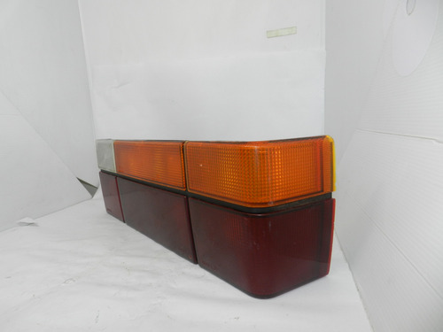 Lanterna Direita Vw Gol Quadrado 1987 A 1995 Com Detalhe