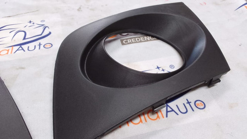 Par Grade Moldura Farol Milha Agile 2009 Até 2013. 23679