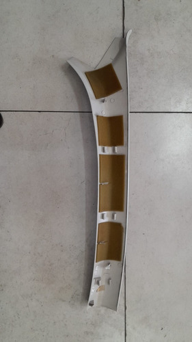 Moldura Coluna Parabrisa Esq Peugeot 206 Sw 2008 9625053477