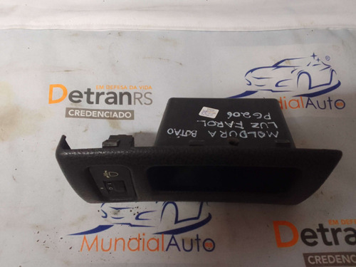 Moldura Botão Luz Farol Peugeot 206 20348