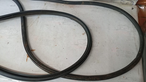 Guarnição Borracha Porta Dianteira Direita Hyundai Hr 25883