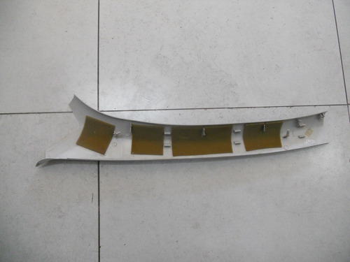 Acabamento Coluna Parabrisa Direito Peugeot 206 1998 A 2010