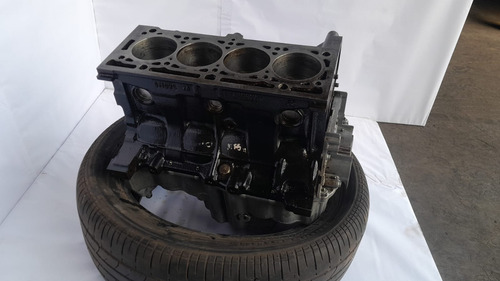 Motor Parcial Renault Clio 1.6 16v 2006 110cv Flex