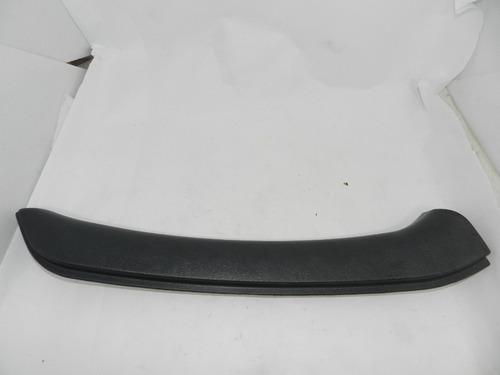 Moldura Coluna Porta Traseira Esquerda Gm Blazer S10 95/00