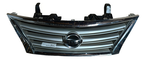 Grade Dianteira Nissan Sentra 2015