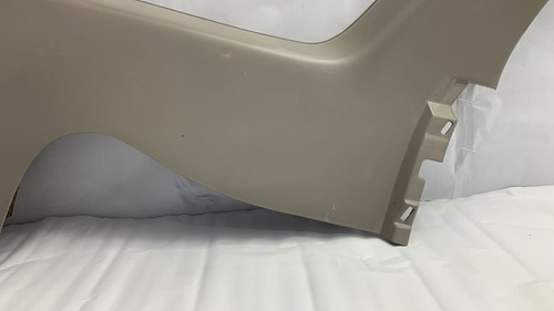 Forro Moldura Lateral Direito Porta-malas Hilux Sw4 96/04