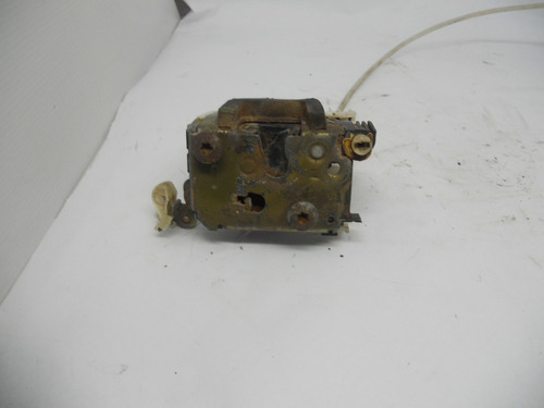 Fechadura Porta Traseira Esquerda Gm Celta Prisma 93372634