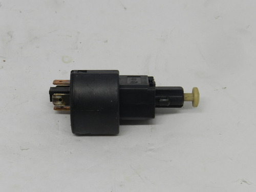 Interruptor Freio Gm Corsa Montana Agile Astra Celta Zafira
