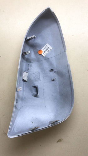 Capa Retrovisor Hilux 2016 A 2021 Lado Esquerdo Usado