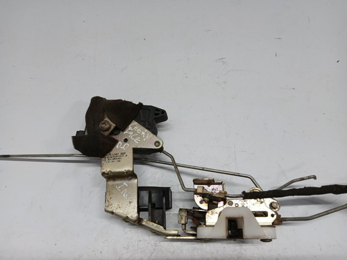 Fechadura Da Porta Dianteira Direita Chery Face 2010 A 2015