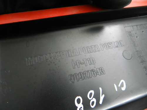 Moldura Porta Traseira Direita Jeep Renegade 15/20 50927643