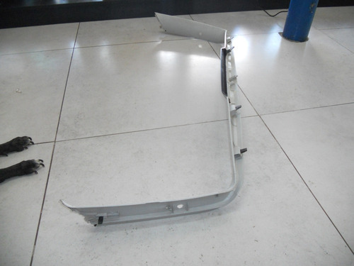 Moldura Interna Tampa Traseira Vw Golf 1998 A 2005