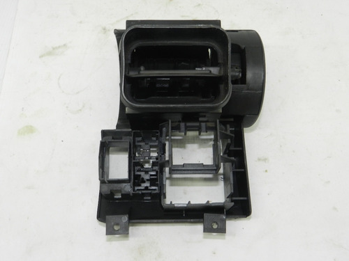 Difusor Ar Esquerdo Gm Corsa 1994 1995 1996 A 2008 90386842