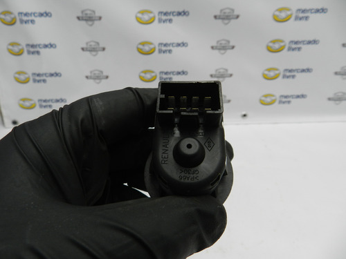 Botão Comando Retrovisor Megane Logan Sandero Duster 06/20