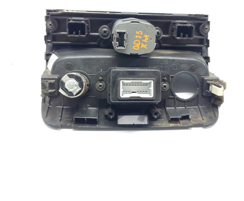 Entrada Usb / Auxiliar C/ Moldura Sorento Ano 2010 A 2015