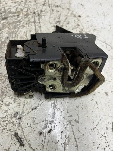 Fechadura Porta Traseira Direita Renault Sandero 2016 A 2021