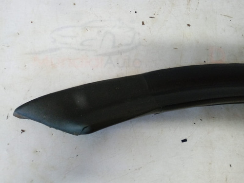 Borracha Fixa Porta Traseira Esquerda Evoque  2011/.. 26072