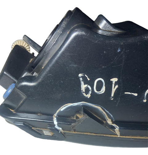 Farol Milha Direito Golf 2016 2017 2018 2019 C/detalhes