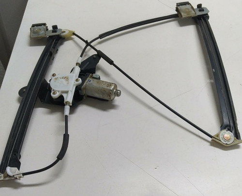 Máquina Vidro Dianteira Esquerda Vw Saveiro 98/12 0130821951