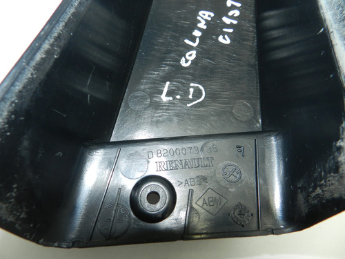 Moldura Externa Coluna Central Lado Direito Megane Gt 06/13