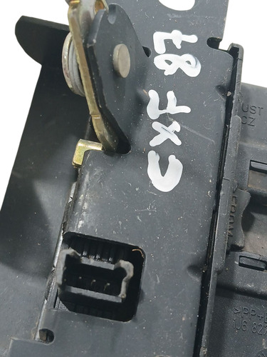 Fechadura Tampa Porta Malas Vw Golf 2000 (ap) Cxf 87