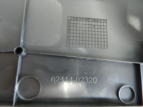 Moldura Coluna Central Esquerda Toyota Corolla 14/19