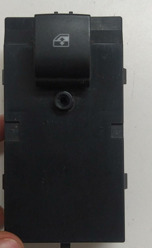 Botão Vidro Elétrico Dianteiro Direito Cobalt 2019 92221585