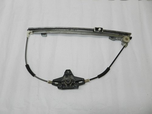 Máquina Vidro Manual Dianteira Direita Renault Clio 4p 00/04