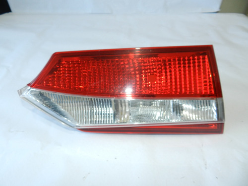 Lanterna Esquerda Toyota Corolla 2015 A 2018 E116146 S/ Led