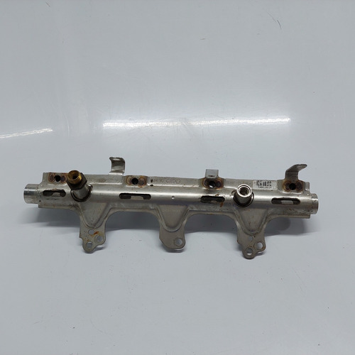 Flauta Dos Bicos Injetores A3 A4 A5 / Q3 / Q5 2.0 Tsi Tfsi