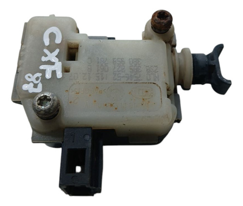 Trava Elétrica Porta Malas Vw Golf 2000 (ap) Cxf 87