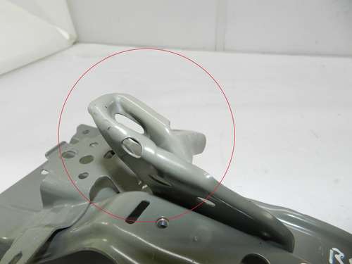 Suporte Travessa Painel Frontal Toyota Hilux 16/20 Detalhe