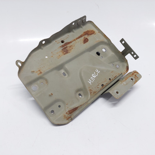 Caixa Suporte Da Bateria Nissan March Ano 2015 A 2019