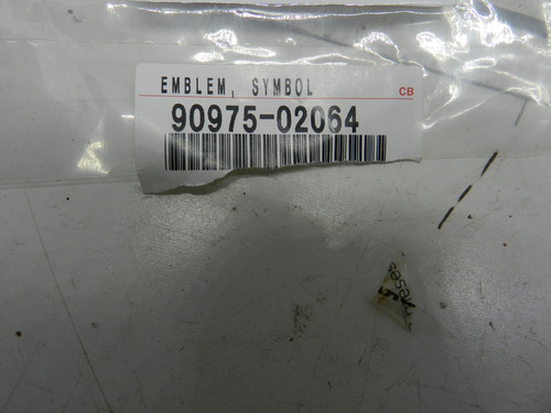 Emblema Tampa Traseira Toyota Etios 2012 A 2019 9097502064