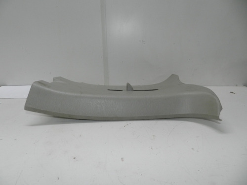 Acabamento Coluna Esquerda Dodge Ram 2500 Rc 2006 A 2009