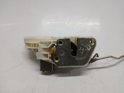 Fechadura Dianteira Direita Pajero Sport / L200 2005 A 2011