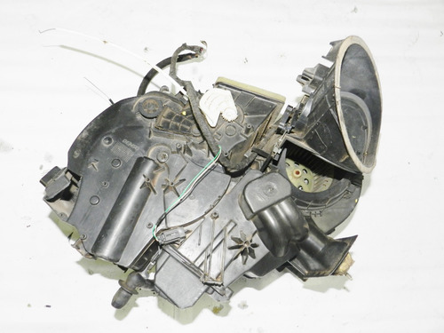 Caixa Ventilação Evaporadora Peugeot 307 1.6 2003 C/ Detalhe