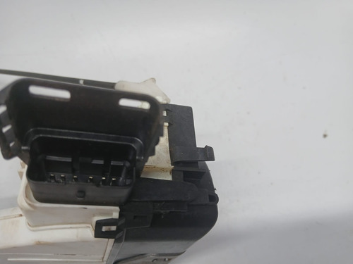 Fechadura Da Porta Dianteira Esquerda Citroen C3 2013 A 2021