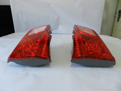 Par Lanterna Tampa Traseira Honda City 15/20 Com Detalhe