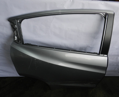 Porta Traseira Direita Honda Hrv 2015 A 2020 Com Detalhe