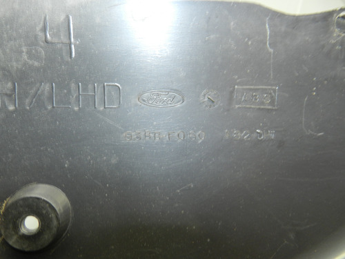 Acabamento Lateral Direito Console Mondeo 94/00 Detalhe