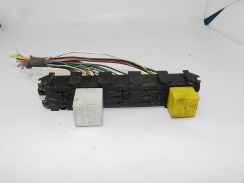 Caixa Fusível Renault Kangoo 7703297572