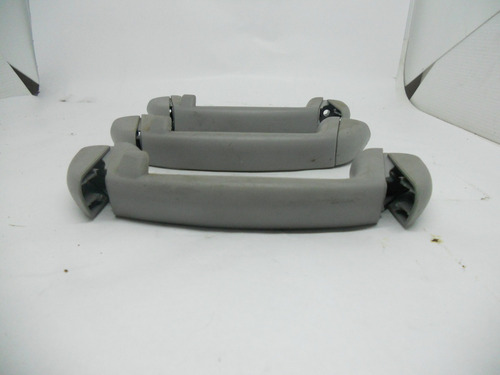 Kit Alça Teto Pega Mão Toyota Etios 2013 A 2018 746110d060
